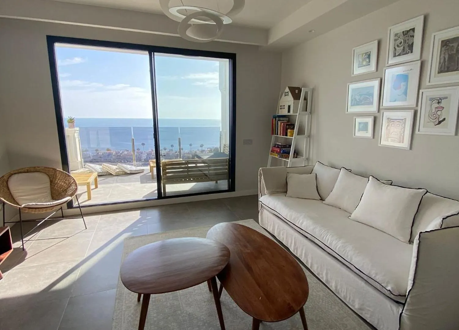 Luxury Duplex With Sea Views Blue Suite 3-303 Manilva 0*,
