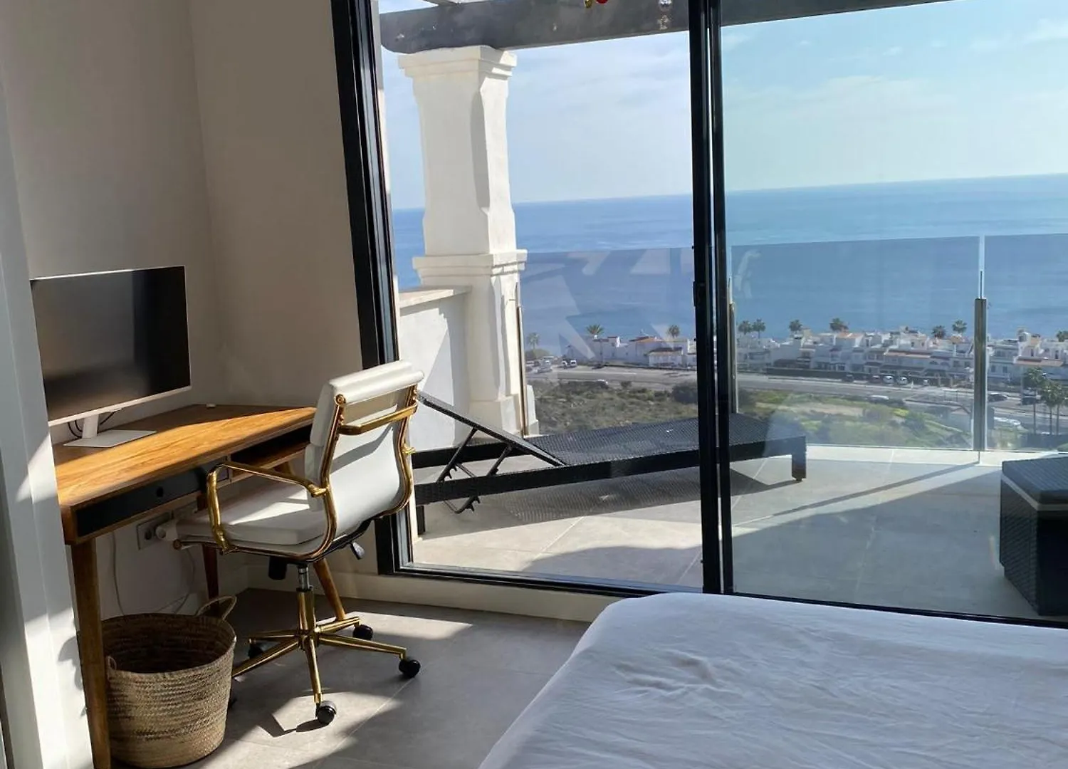 Luxury Duplex With Sea Views Blue Suite 3-303 Manilva Apartment