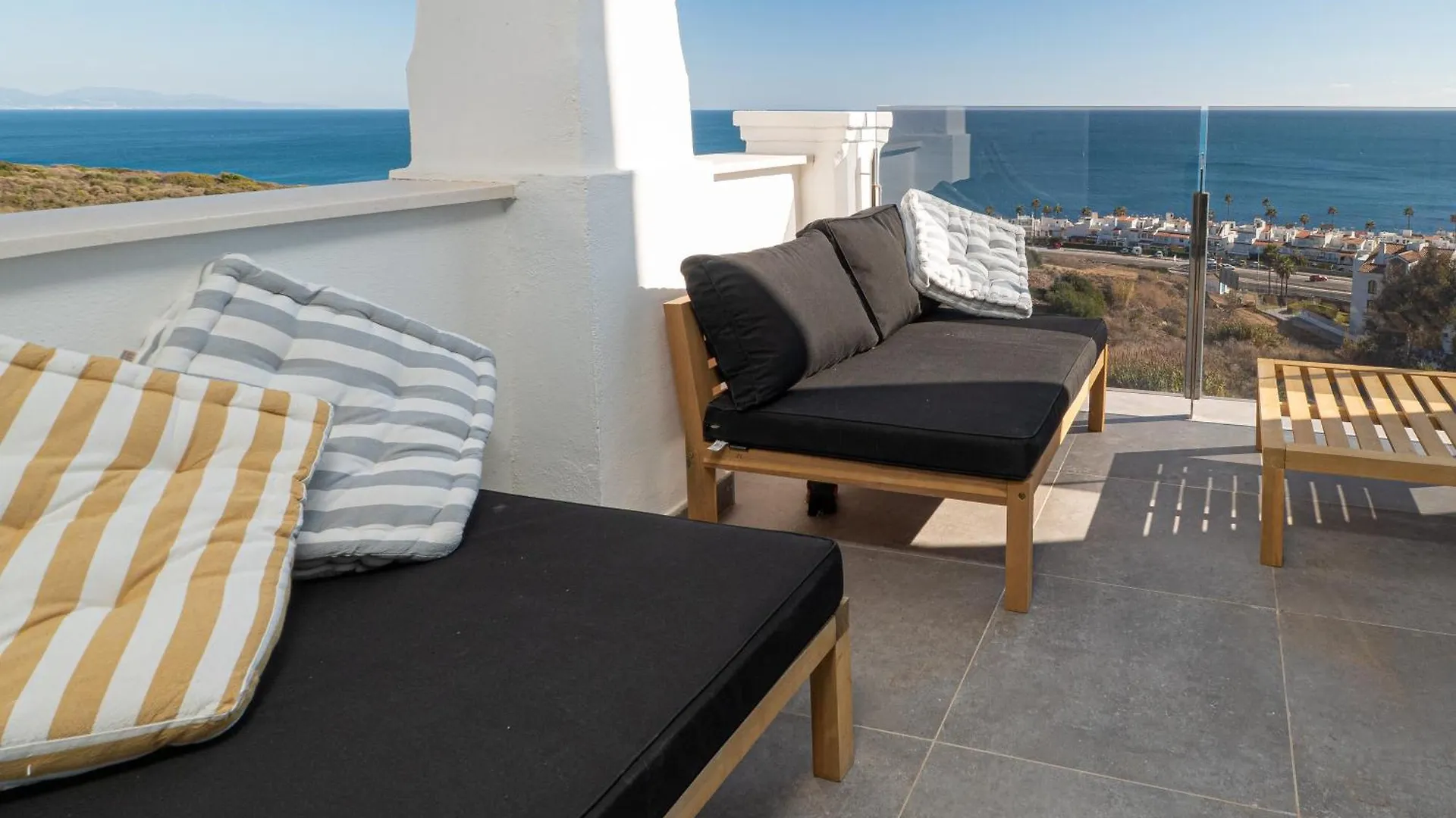 Luxury Duplex With Sea Views Blue Suite 3-303 Manilva Apartment