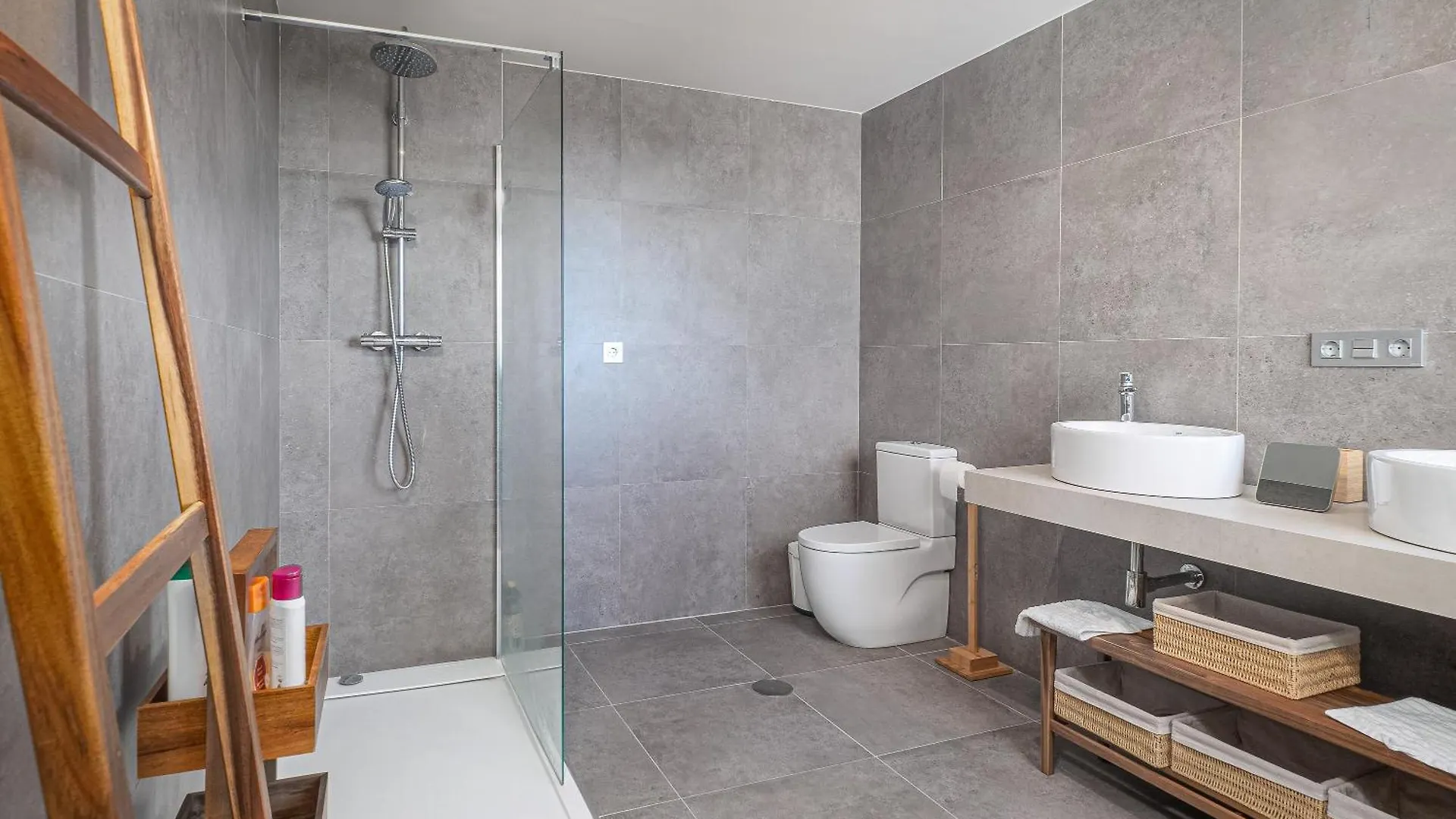 Luxury Duplex With Sea Views Blue Suite 3-303 Manilva Apartment